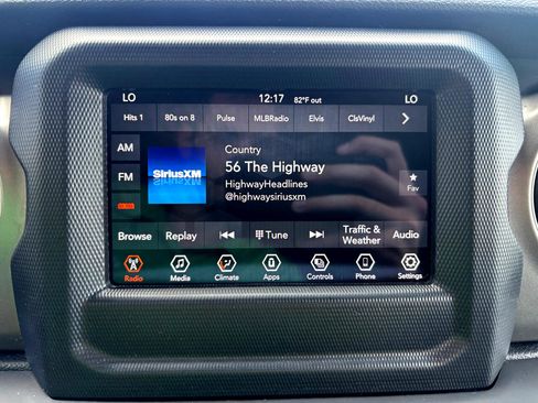 Used 2021 Jeep Wrangler Sport image 20