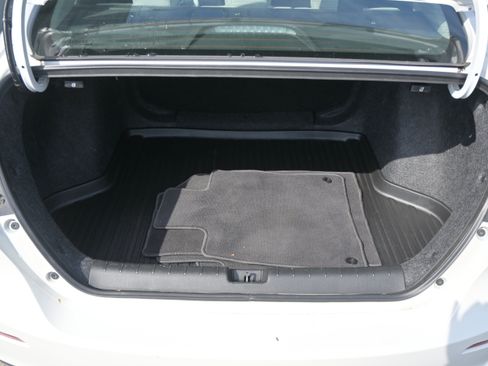 Used 2021 Honda Insight Touring image 34
