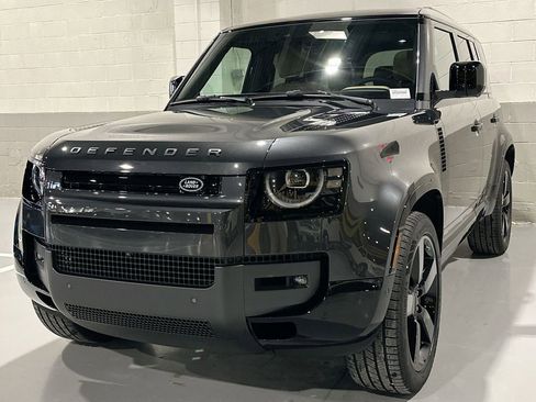 New 2026 Land Rover Defender 110 X-Dynamic SE image 1