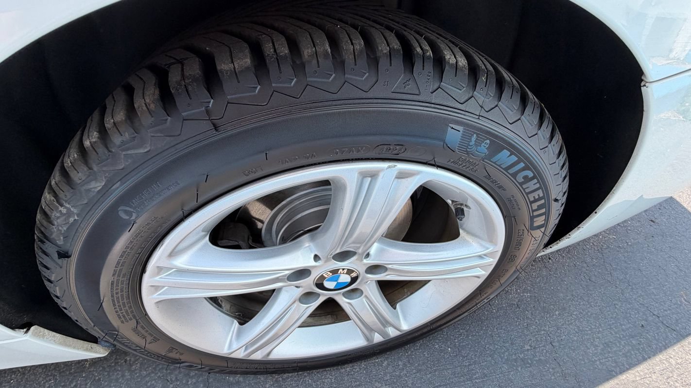 Used 2014 BMW 328i Sedan RWD image 14