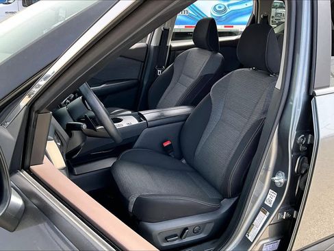 Used 2023 Nissan Rogue SV image 8