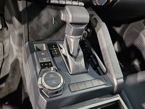 Certified 2026 Toyota Tacoma SR5 image 32