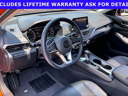 Used 2020 Nissan Altima 2.5 SR w/ Premium Package FWD image 11
