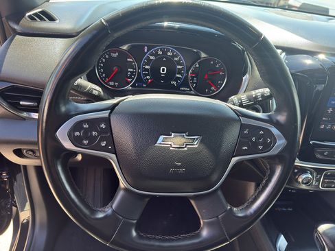 Certified 2023 Chevrolet Traverse Premier w/ Redline Edition AWD/4WD image 16