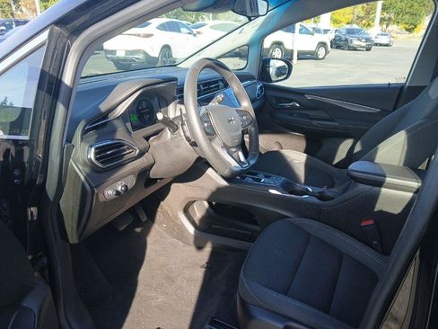 Used 2022 Chevrolet Bolt LT w/ Driver Confidence Package FWD image 13