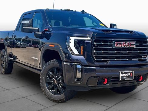 Used 2024 GMC Sierra 2500 AT4 w/ AT4 Premium Plus Package AWD/4WD image 3