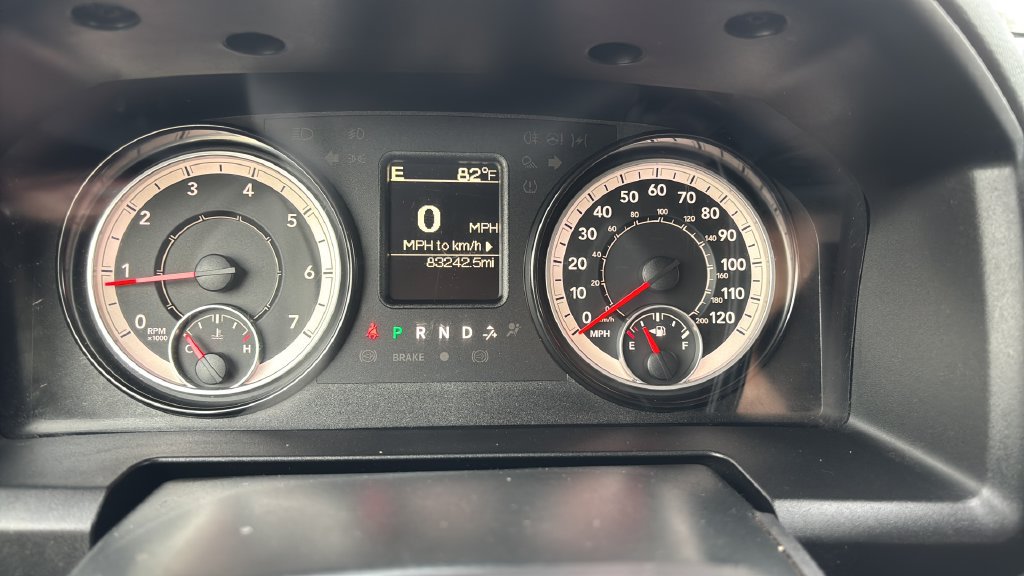 Used 2018 RAM 3500 Tradesman w/ Chrome Appearance Group AWD/4WD image 11