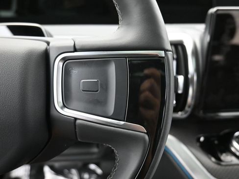 New 2025 Ford Expedition Platinum w/ Stealth Performance Package image 19