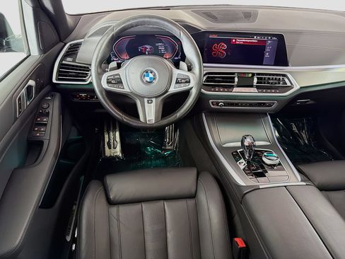 Used 2022 BMW X5 xDrive40i w/ M Sport Package AWD/4WD image 23