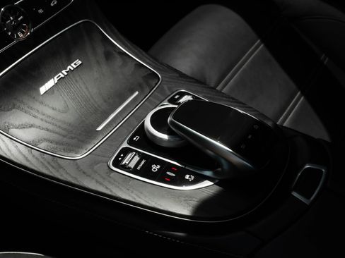 Used 2018 Mercedes-Benz E 63 AMG S image 18