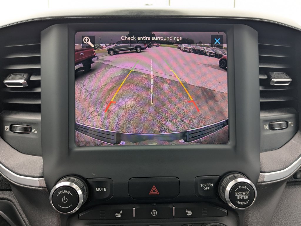 Used 2019 RAM 1500 Big Horn AWD/4WD image 15