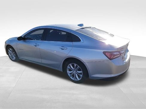 Used 2020 Chevrolet Malibu LT image 12