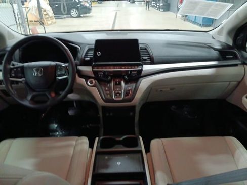 Used 2025 Honda Odyssey EX-L image 30
