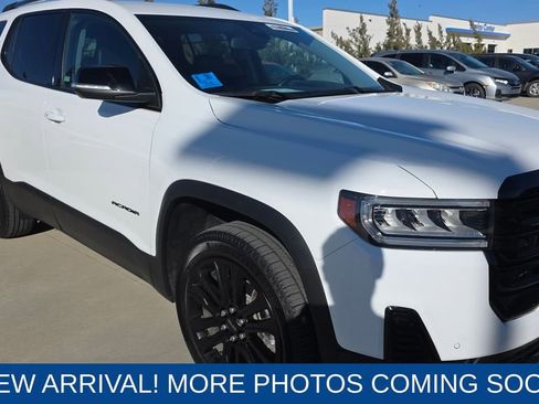 Used 2022 GMC Acadia SLT w/ Elevation Edition image 7