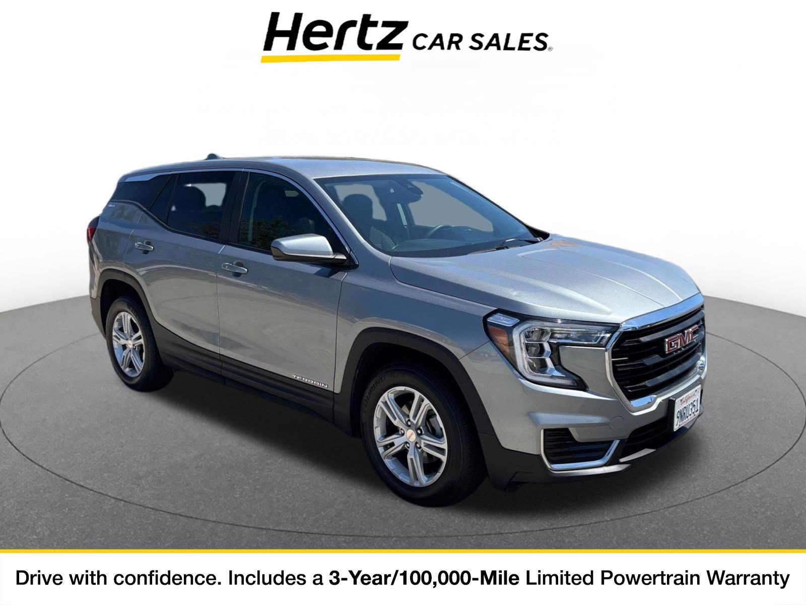 Used 2024 GMC Terrain SLE FWD image 1