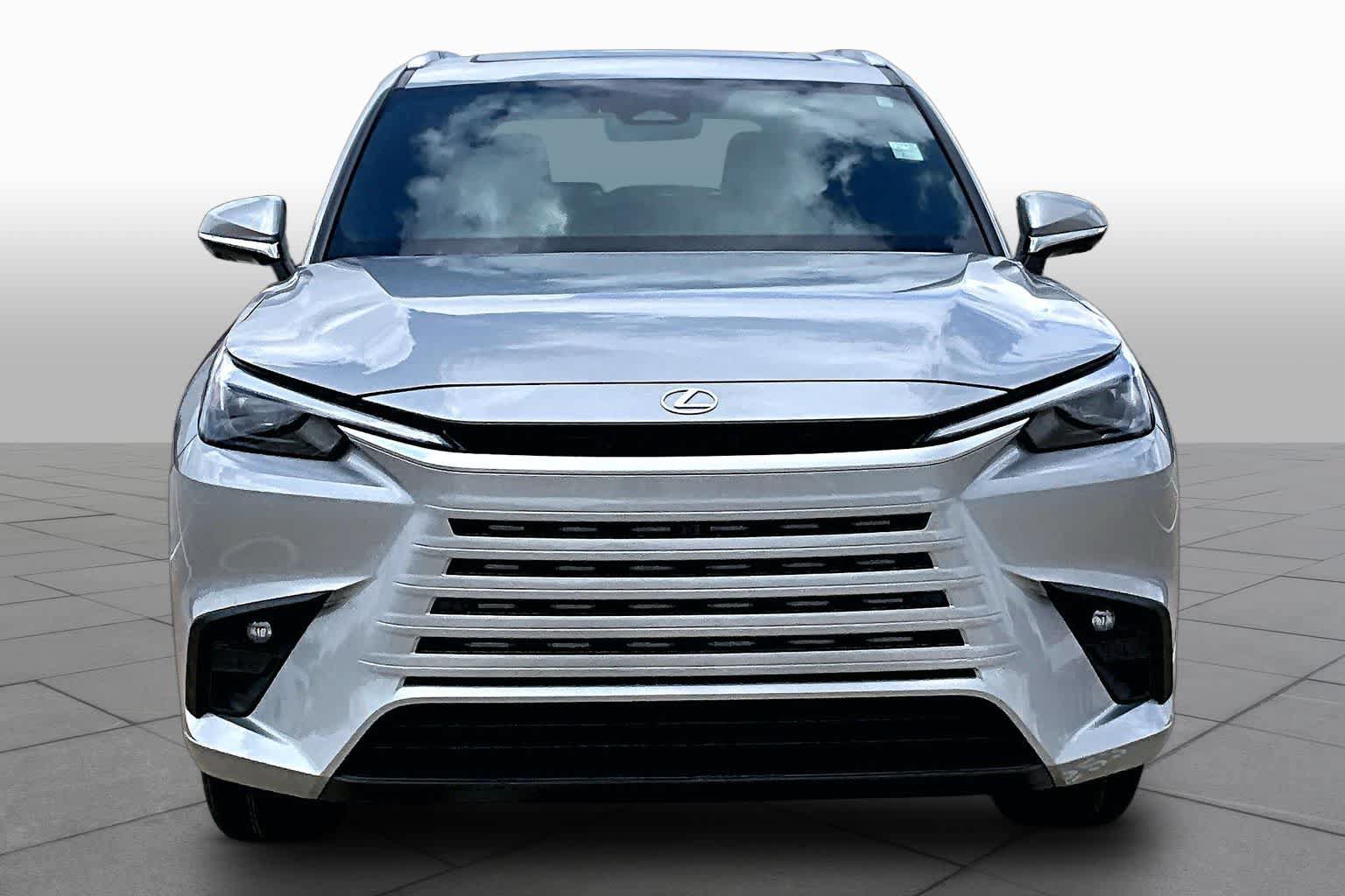 Used 2026 Lexus TX 350 AWD w/ Technology Package image 3