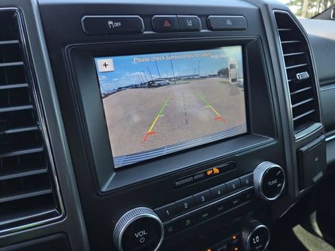 Certified 2019 Ford Expedition XLT w/ Equipment Group 202A RWD image 9