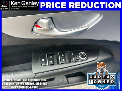Used 2024 Kia Forte LXS w/ LXS Technology Package FWD image 11