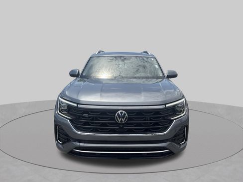 Used 2024 Volkswagen Atlas SEL Premium R-Line AWD/4WD image 5
