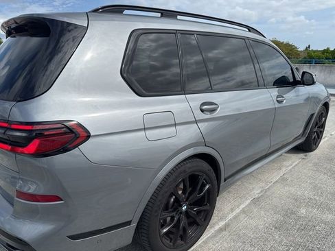 Used 2024 BMW X7 xDrive40i w/ Executive Package image 17