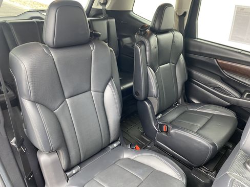 Used 2023 Subaru Ascent Touring image 21