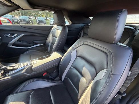 Used 2023 Chevrolet Camaro LT RWD image 7