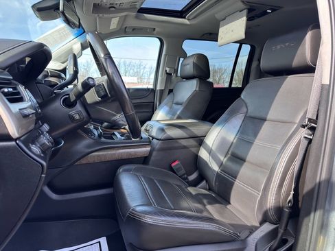 Used 2018 GMC Yukon XL Denali w/ Denali Ultimate Package image 18