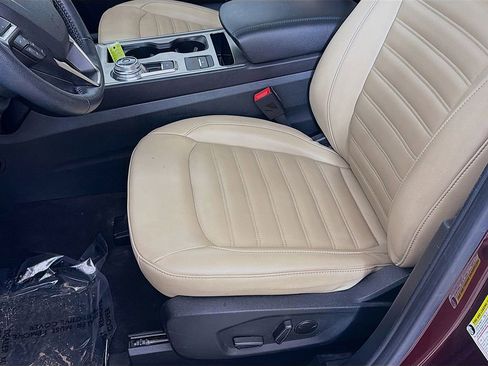 Used 2022 Ford Edge SEL w/ Convenience Package image 22