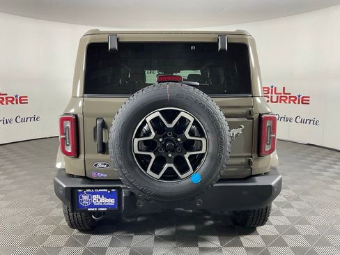 New 2026 Ford Bronco Outer Banks AWD/4WD image 4