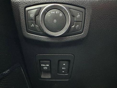 Used 2018 Ford F150 Lariat AWD/4WD image 18