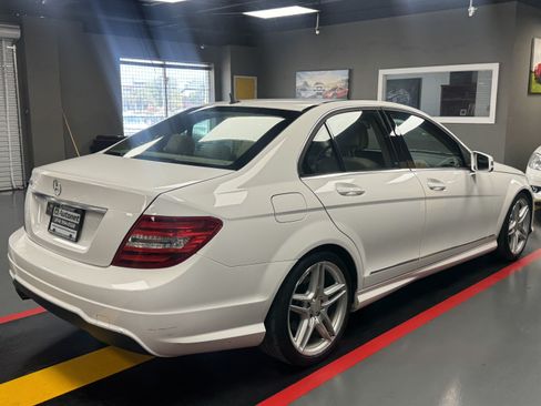 Used 2013 Mercedes-Benz C 250 Sedan image 7