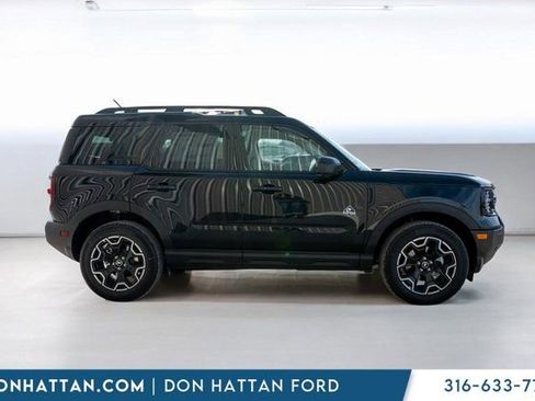New 2025 Ford Bronco Sport Outer Banks w/ Outer Banks Tech Package+ image 36