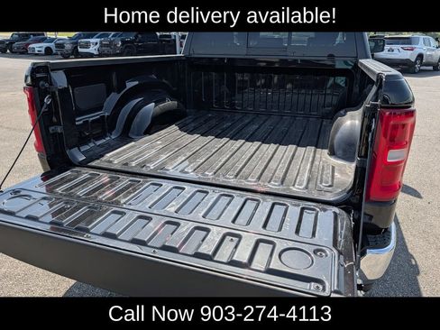 Used 2026 RAM 1500 Laramie AWD/4WD image 30