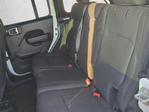Used 2023 Jeep Wrangler Unlimited Sport AWD/4WD image 22