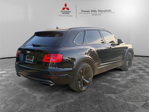 Used 2020 Bentley Bentayga image 5