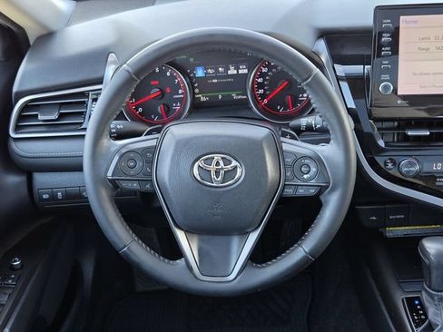 Used 2021 Toyota Camry XSE FWD image 23