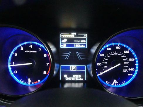 Used 2019 Subaru Outback 2.5i Premium AWD/4WD image 31
