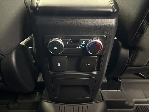 Used 2022 Ford Explorer XLT w/ Class IV Trailer Tow Package image 26