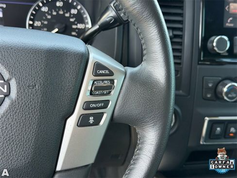 Used 2024 Nissan Titan SV w/ SV Convenience Package image 23