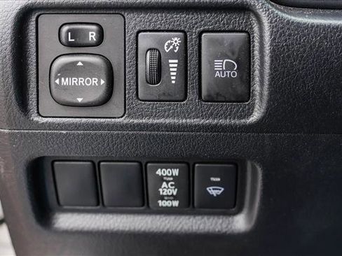 Used 2024 Toyota 4Runner SR5 image 13