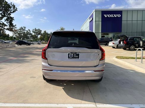 Used 2026 Volvo XC90 B6 Ultra w/ Protection Package Premier AWD/4WD image 5