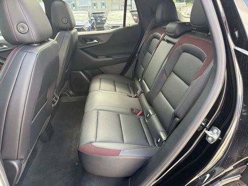 New 2026 Chevrolet Equinox RS w/ Convenience Package III FWD image 24
