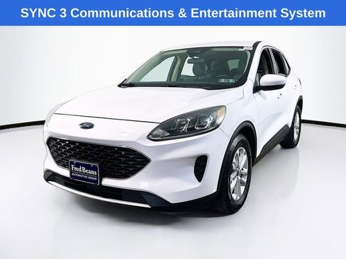 Certified 2020 Ford Escape SE image 4