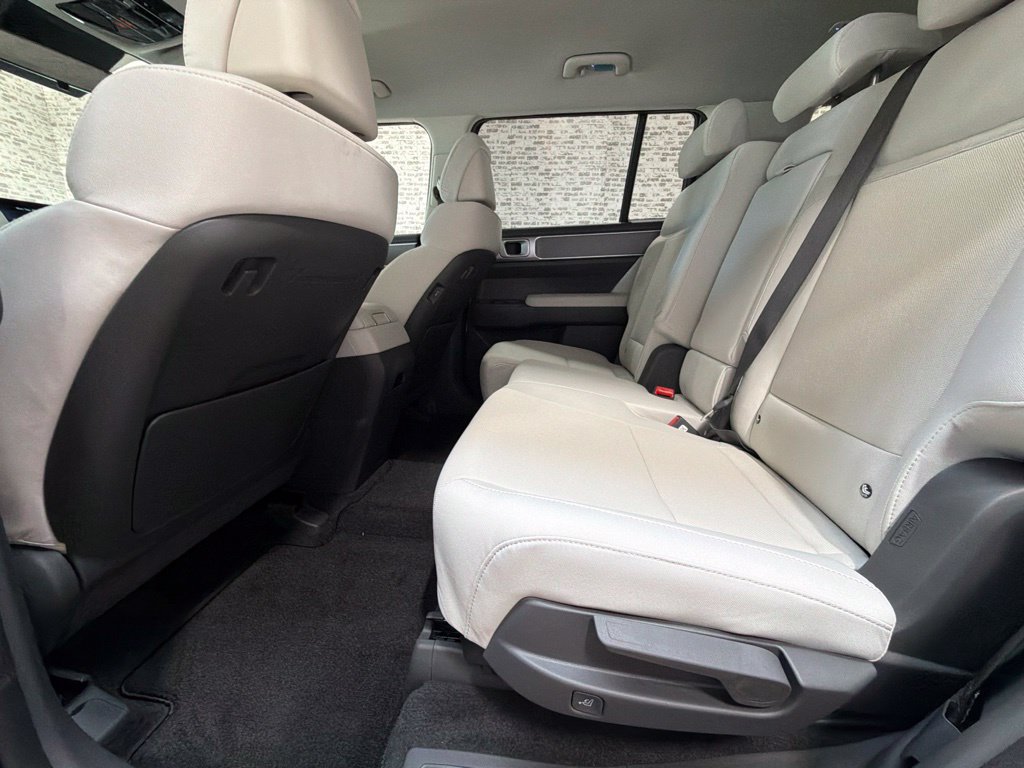 New 2027 Hyundai Santa Fe SE FWD image 15