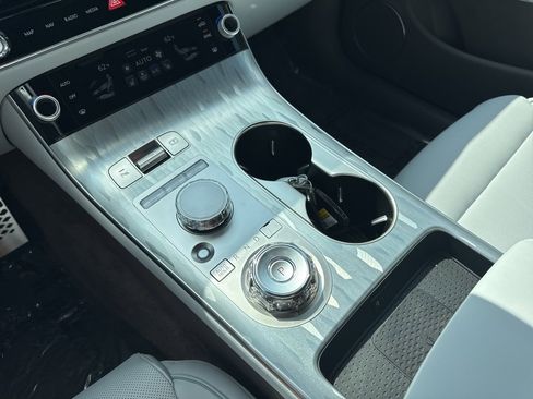 New 2026 Genesis Electrified GV70 image 25