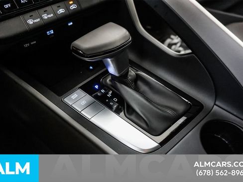 Used 2025 Hyundai Elantra Sport image 37