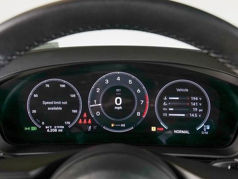 Certified 2026 Porsche Cayenne AWD/4WD image 20