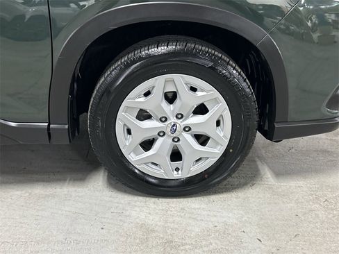 Certified 2023 Subaru Forester image 13