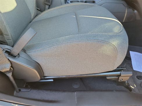 Used 2024 Jeep Wrangler Sport S image 11