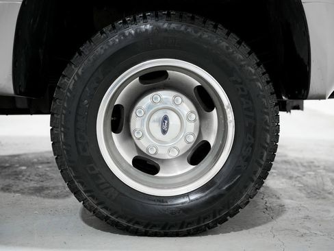 Used 2005 Ford F350 4x4 Crew Cab DRW Super Duty image 39